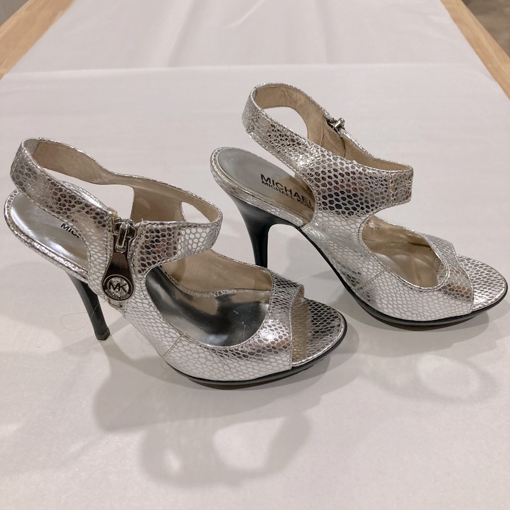 Michael Kors Open Toe Heels Silver Size 5.5